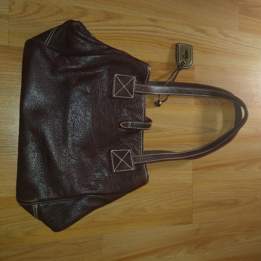 Dooney & Bourke Leather Handbag Purse